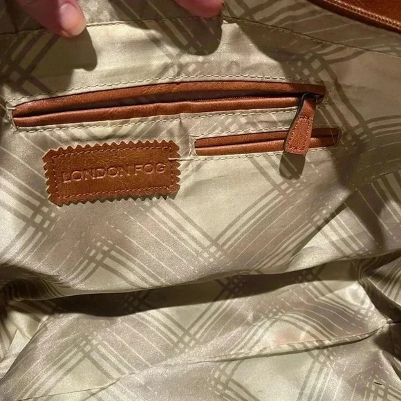 London Fog cognac faux leather tote bag large - Picture 9 of 12